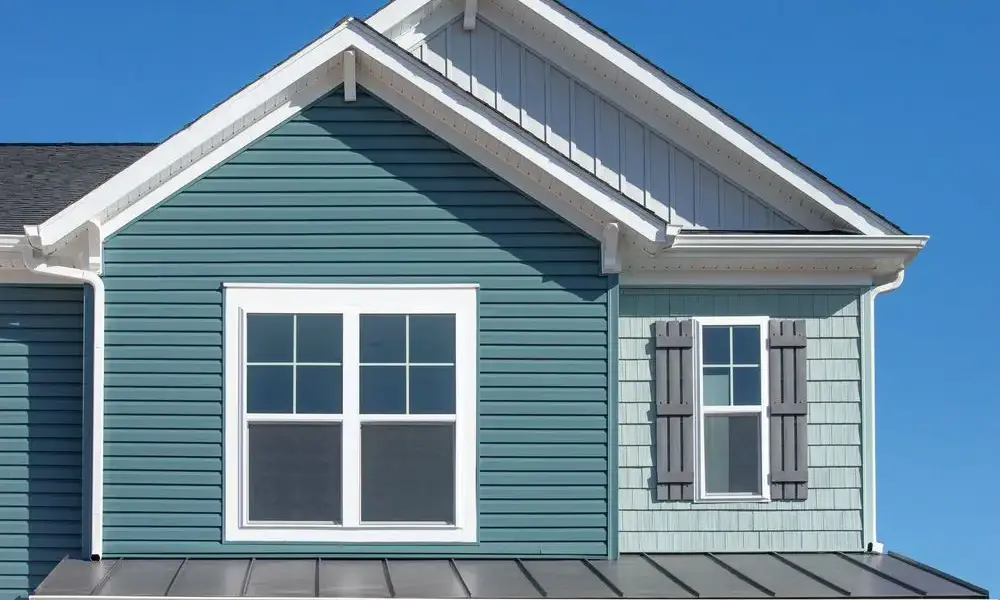 Roof repair and inspection services in Florida Ridge